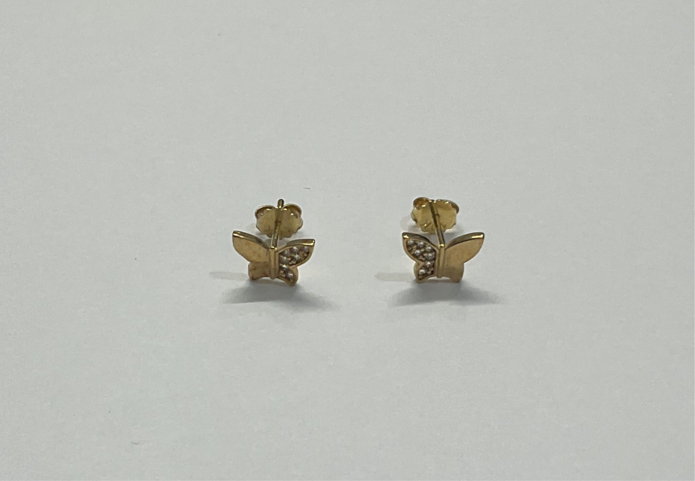 Aretes de mariposa
