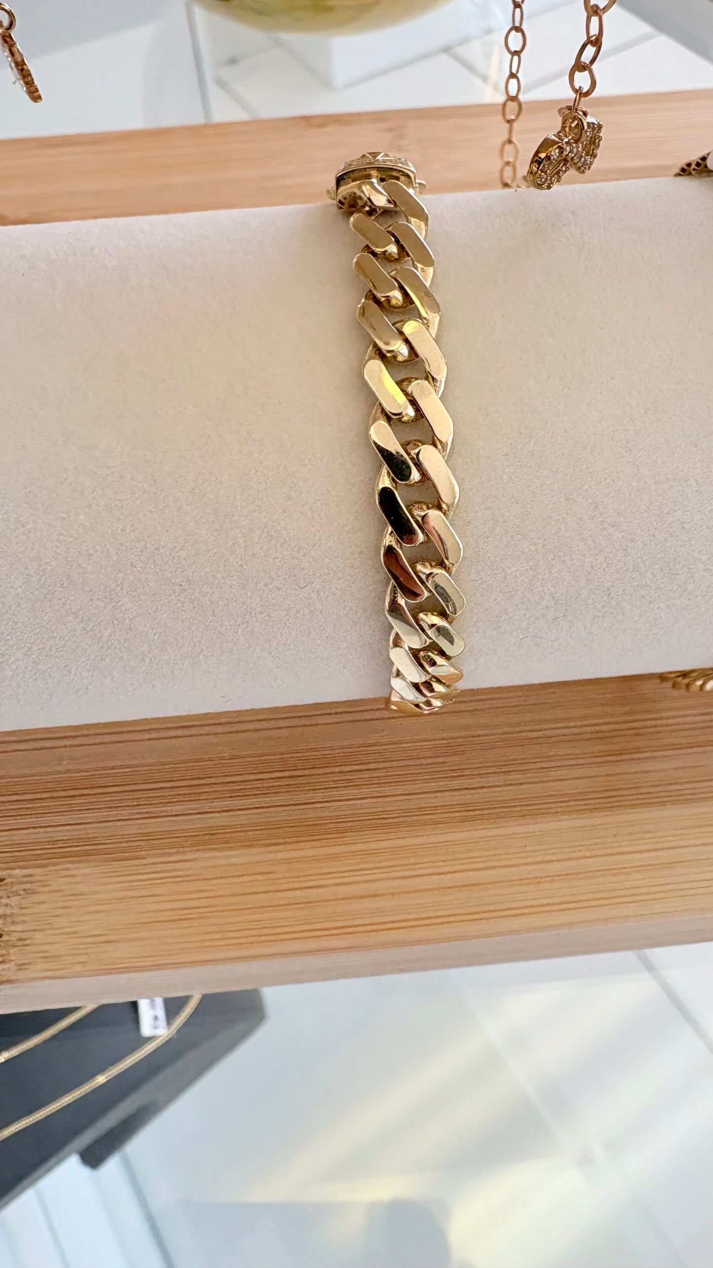 Cuban link bracelet